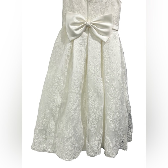 David's Bridal Girls Lace Flower Girl Dress Ivory Size 8 Formal NWT Wedding Bow - Picture 8 of 11